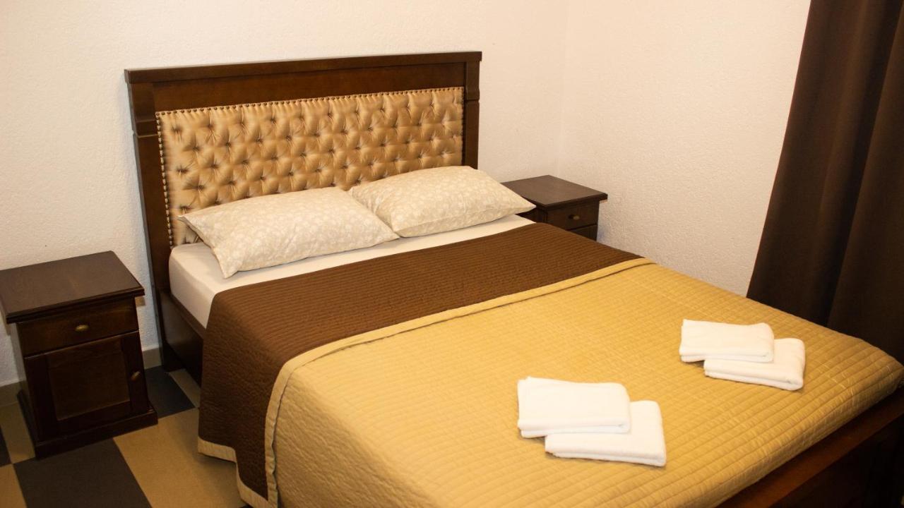 Live By The Sea, Bijela Apartment *